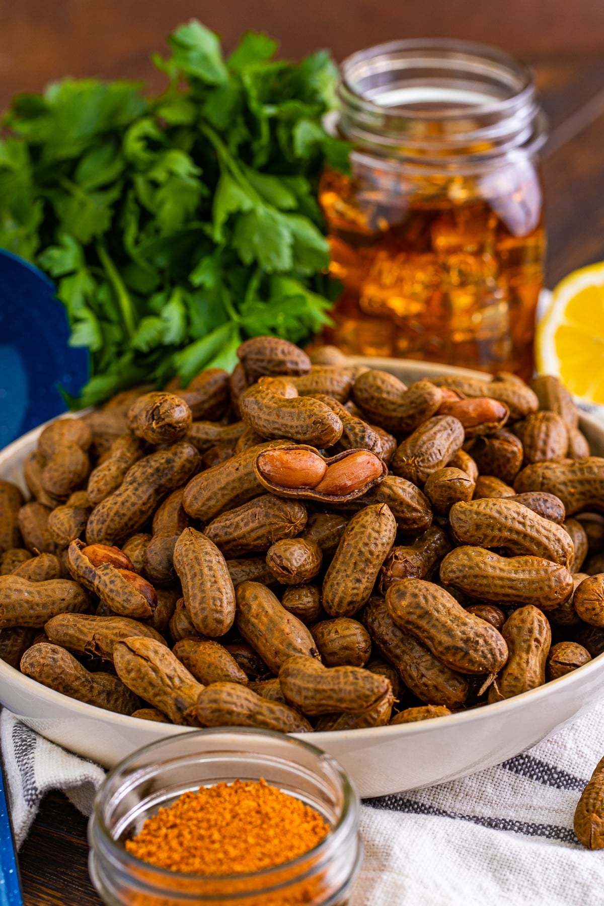 Pot Roast Boiled Peanuts